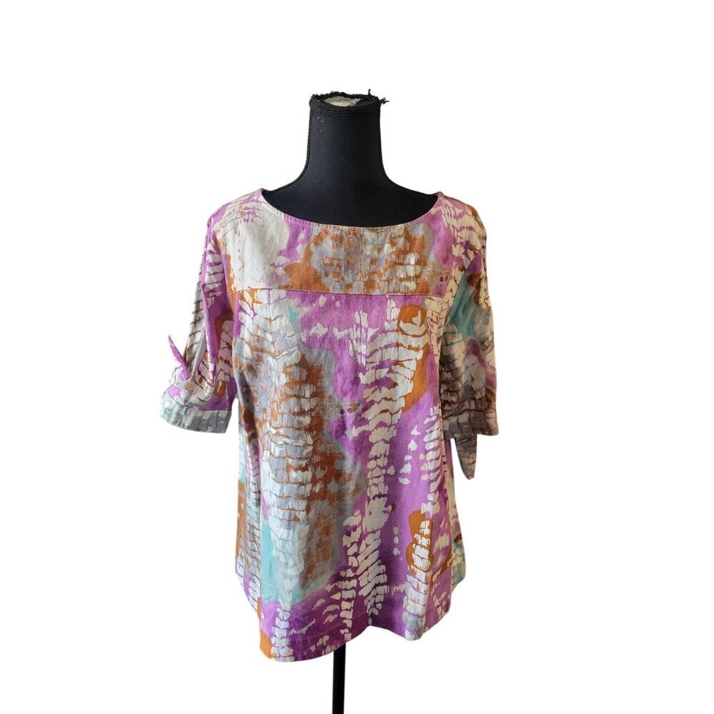 Sedona short-sleeved top a tie-dye or batik-style pattern in shades of purple - Picture 2 of 9